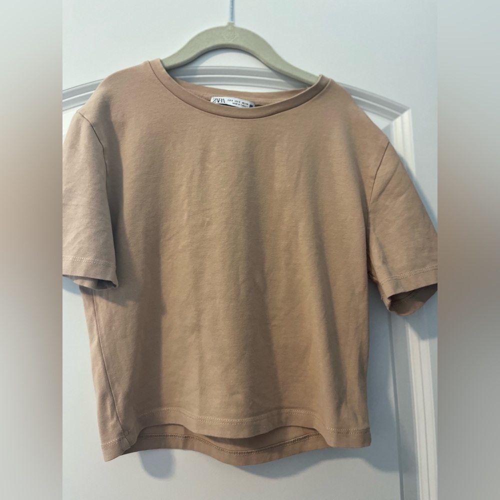 Women’s Zara Top (Size Small)